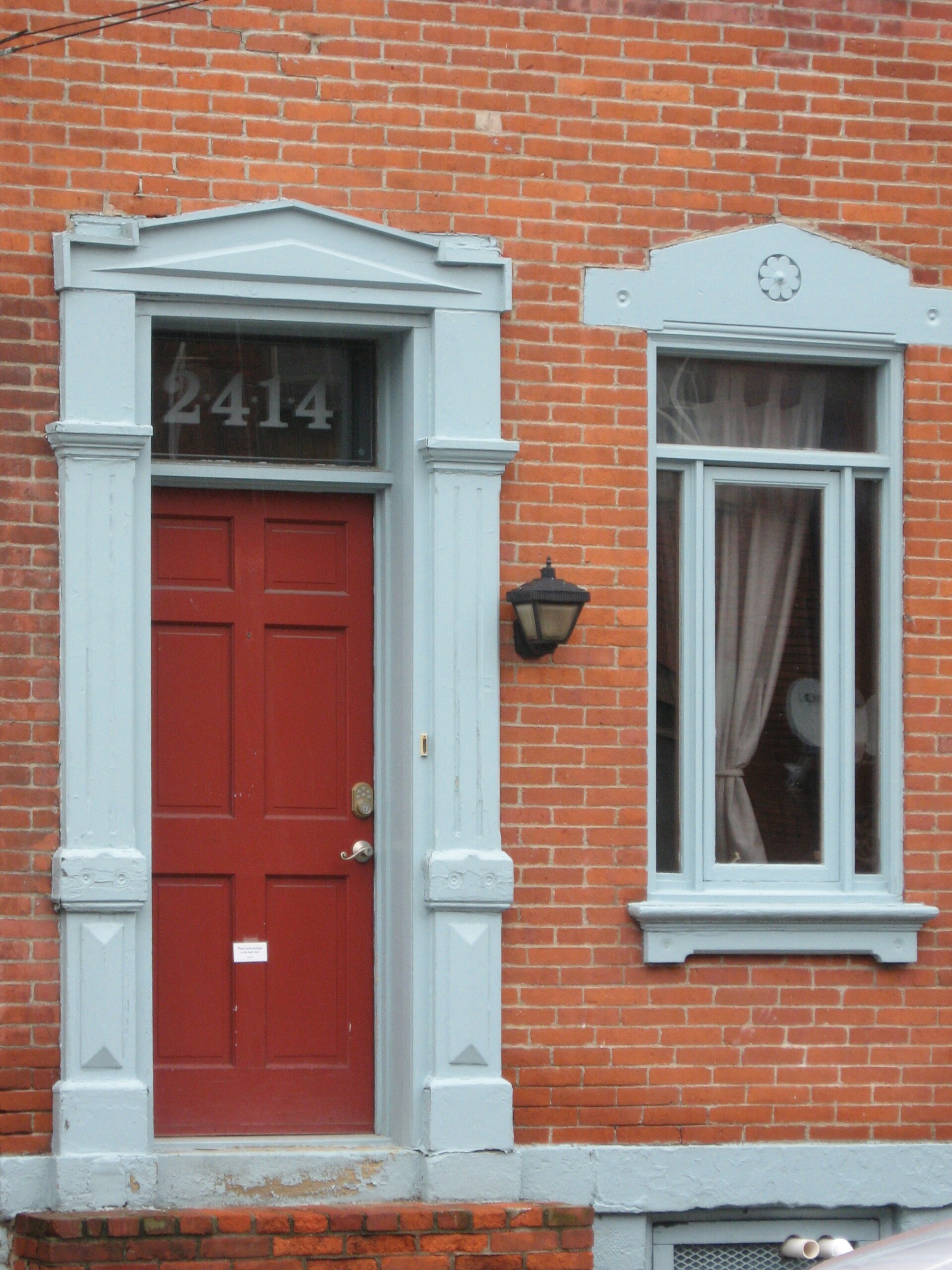 Front Door, South Side, illustrating Back Door in Line With the Front Door: Feng Shui View